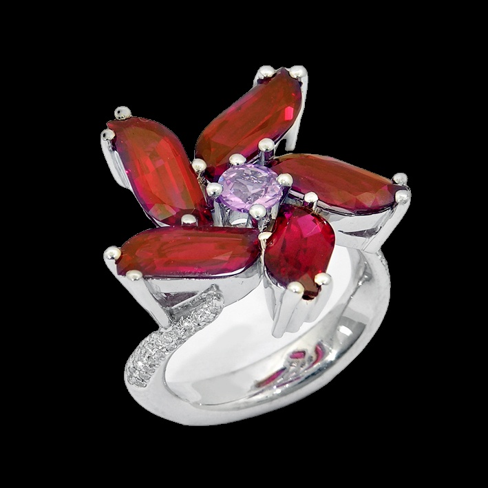 Bague Fleur de Rubis