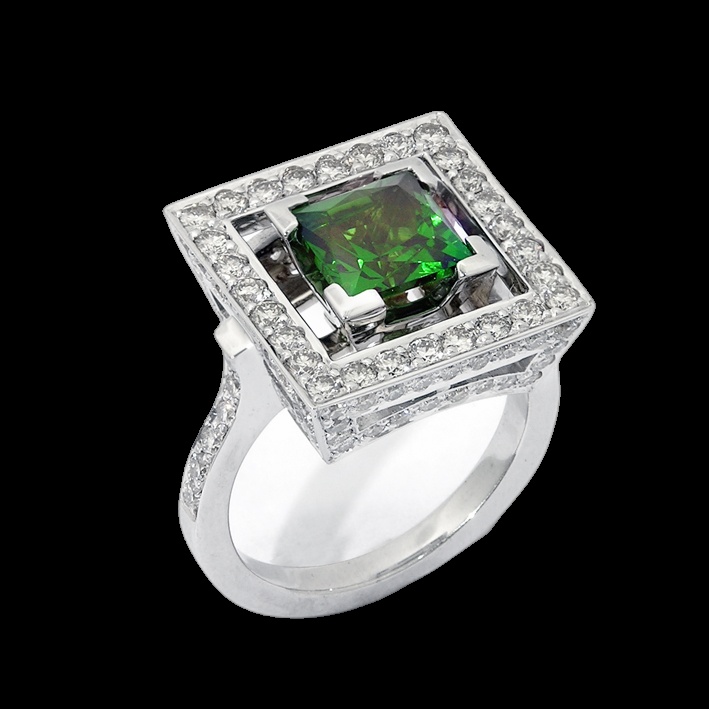 Bague Carré Émeraude Halo